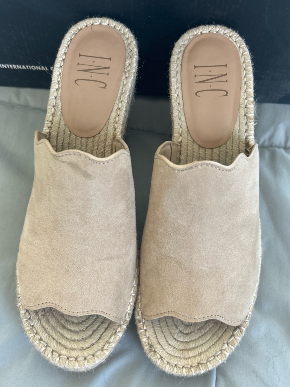 INC International Concepts Beige Scalloped Espadrille Slide